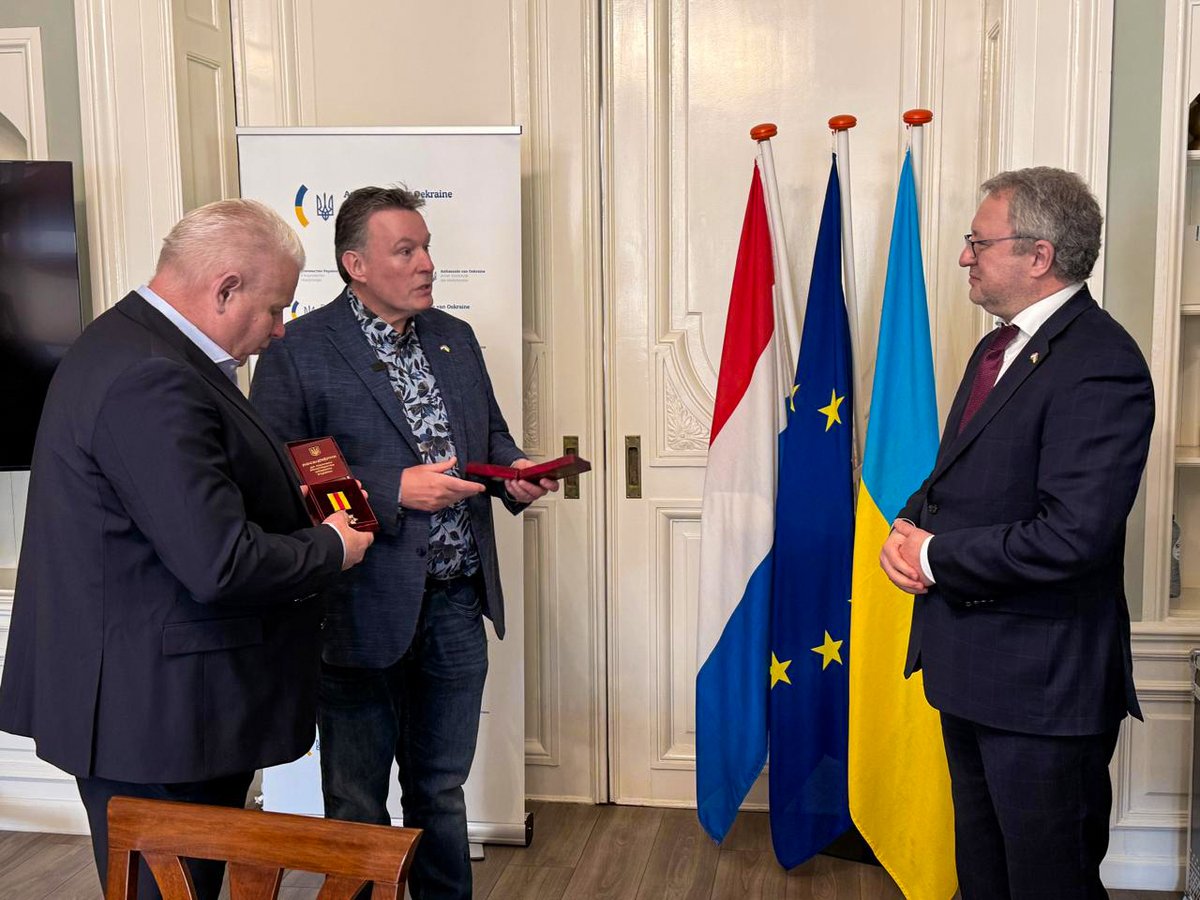 Franky & Coen tweet media