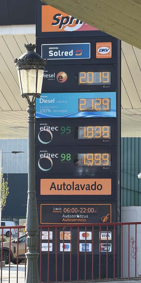 Punktastik tweet media