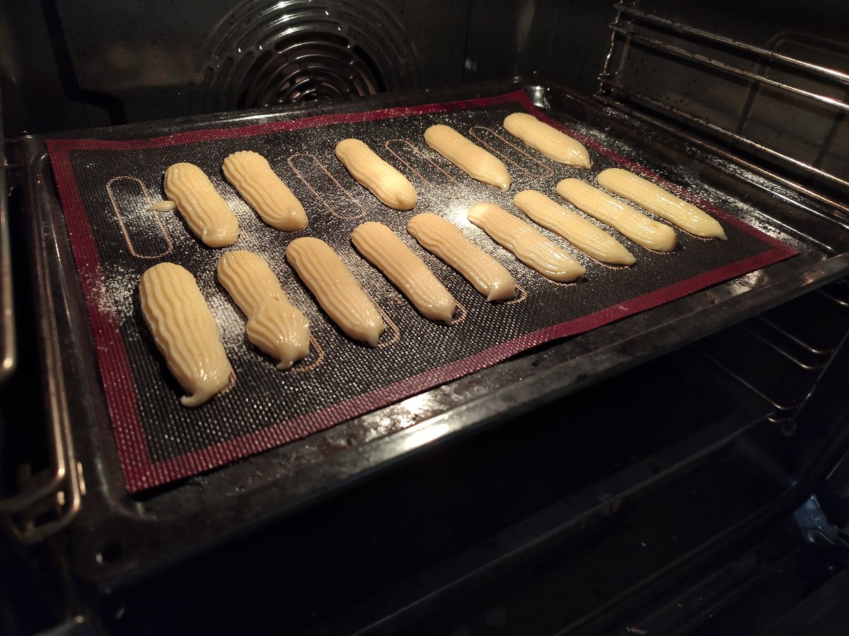 נונסנס tweet media