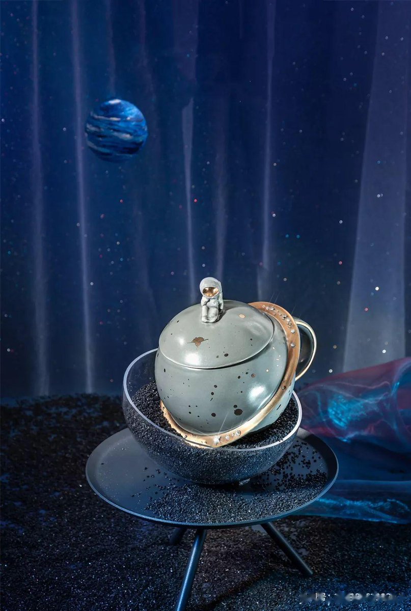 Anika Christine tweet media