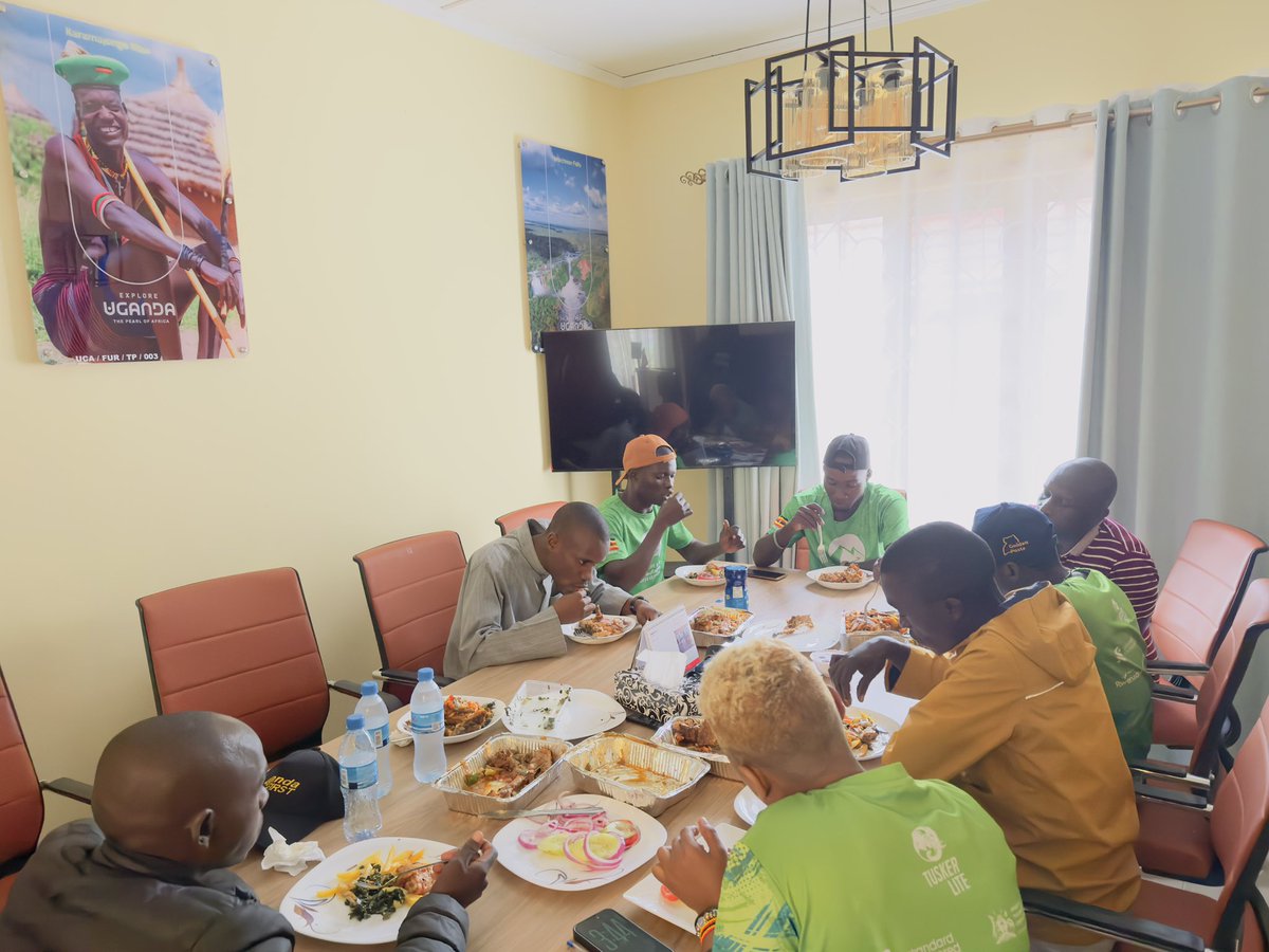 ᴛʀᴀᴠᴇʟ ꜱᴘᴇᴄɪᴀʟɪꜱᴛ 🇺🇬 tweet media