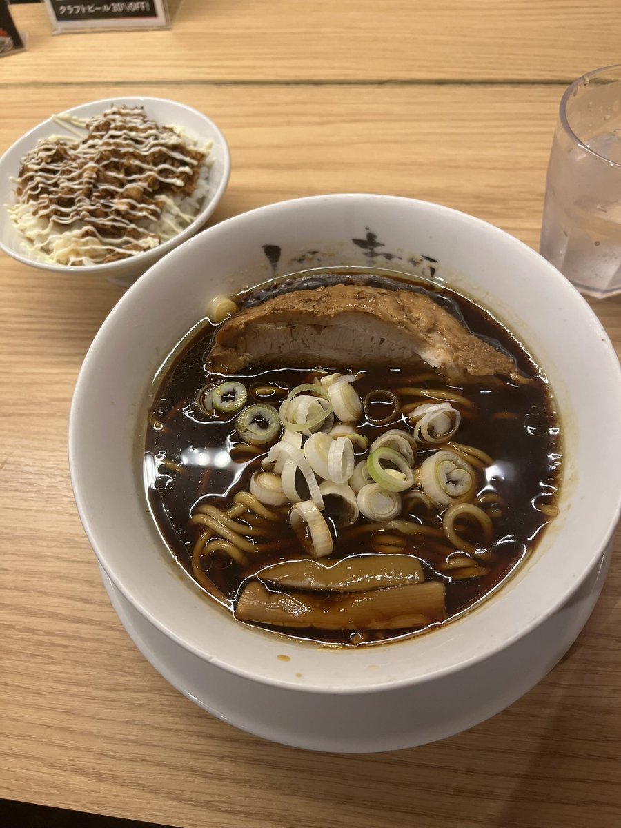 (･ω･三･ω･) tweet media