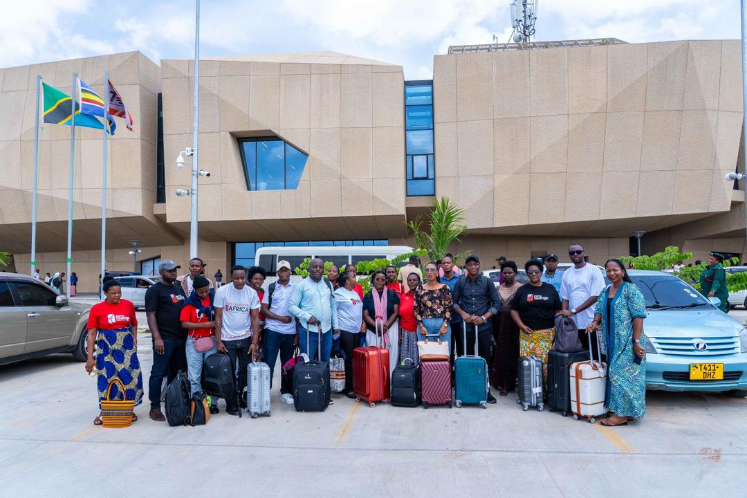 fmiubumuntu's tweet photo. Yesterday, FMI “Ubumuntu,” in partnership with ActionAid Rwanda, successfully concluded a learning exchange visit to Tanzania (Dar es Salaam and Dodoma) held from 16–19 March 2026. The visit provided valuable lessons on youth-led environmental advocacy, climate resilience, 1/3 https://t.co/3gwOD4WHxK