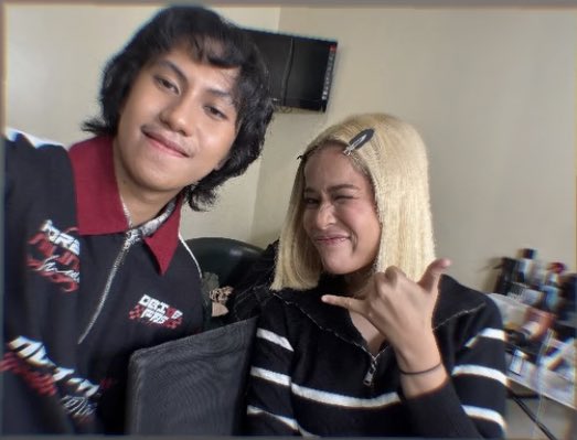 cray cray 🍸 tweet media