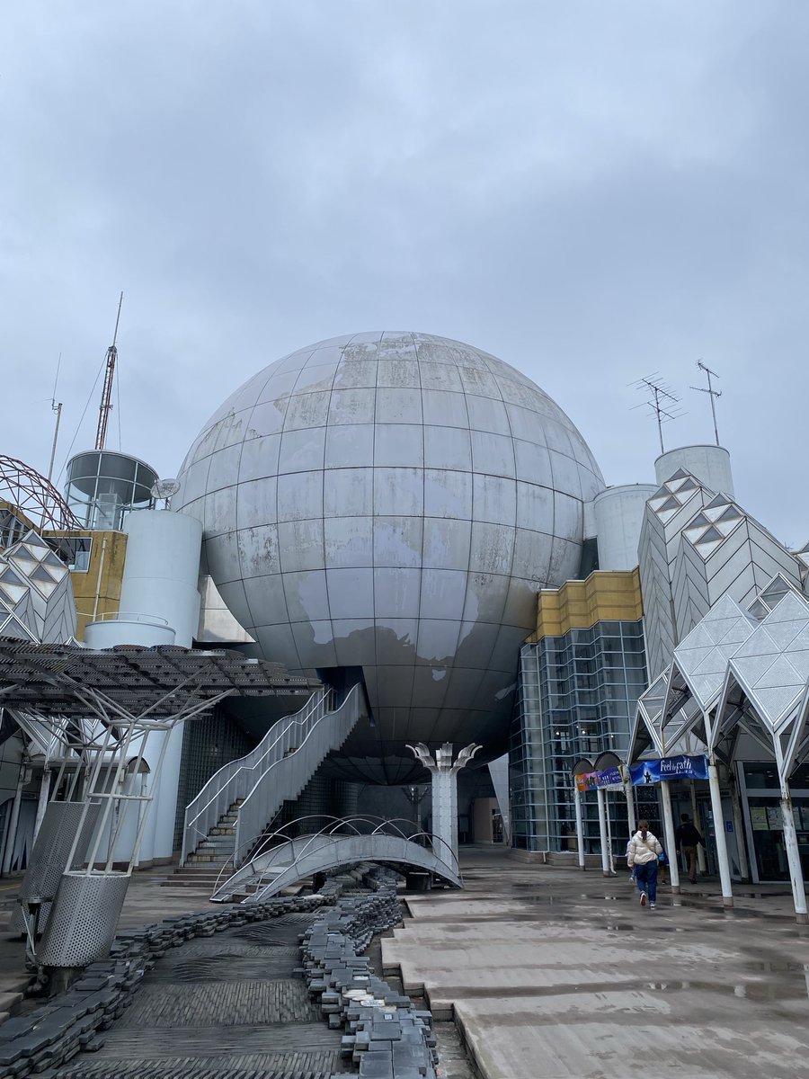 KAATカナガワ・ツアー・シリーズ『冒険者たち』は本日が千穐楽でした。明日3月21日は、いよいよ大千穐楽。『帰ってきた冒険者たち』15時開演です。長い旅路の最終地の藤沢公演、ぜひ見届けてください。当日券もございます。藤沢市湘南台文化センター市民シアターでお待ちしております。