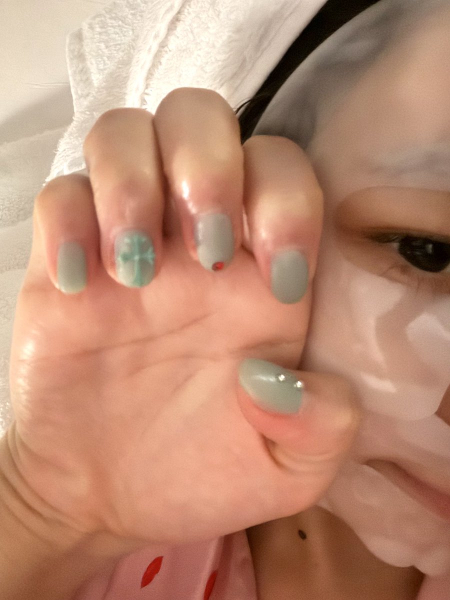 ive pics tweet media