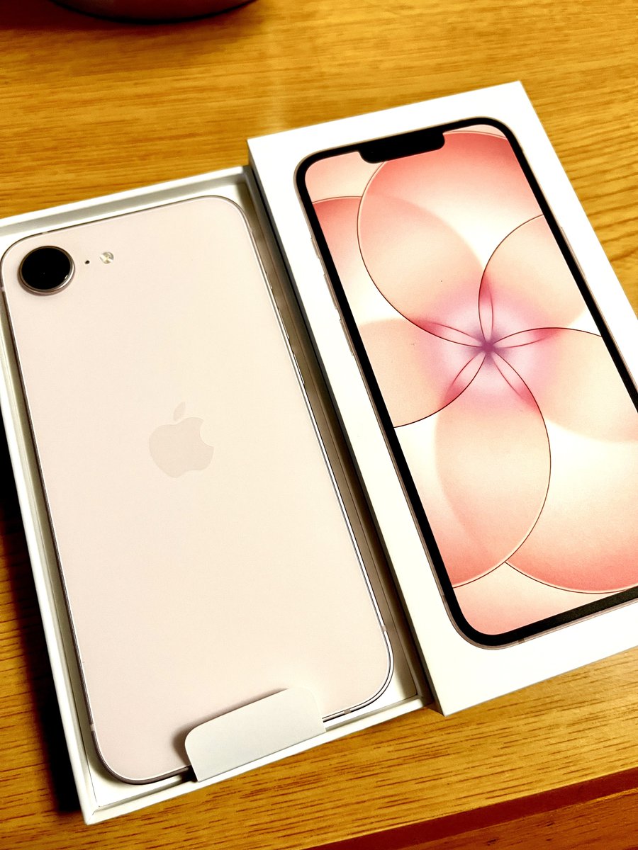 akira takano @ Yellow Studs tweet media