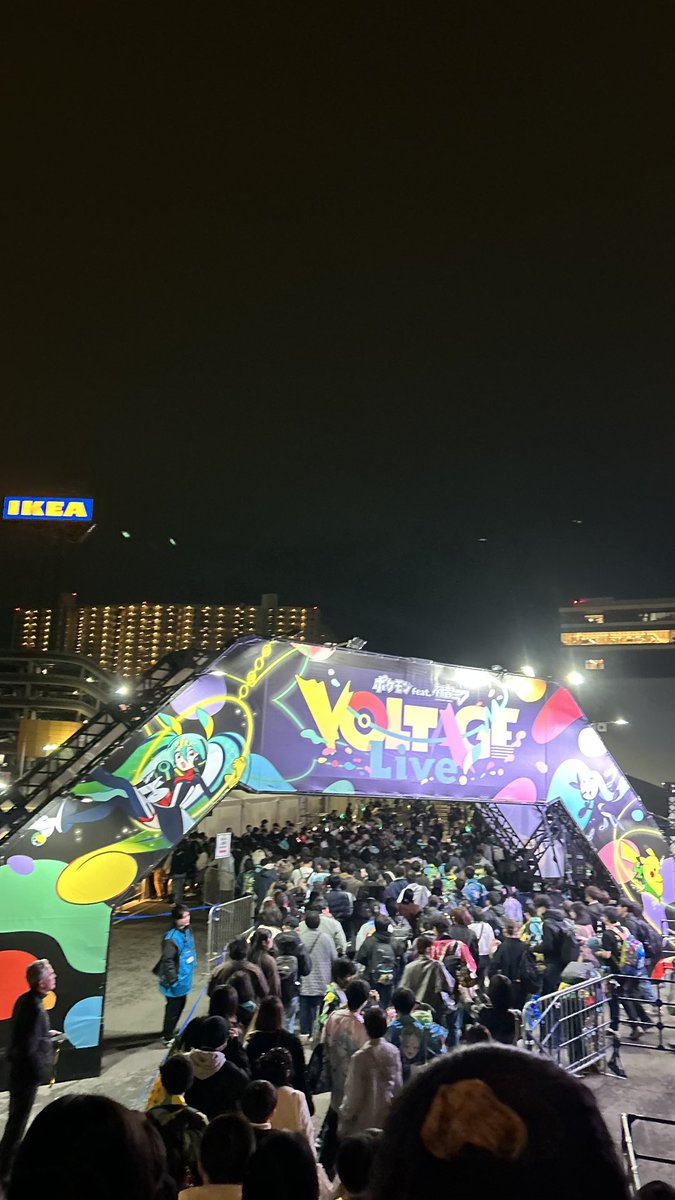 みくろん tweet media