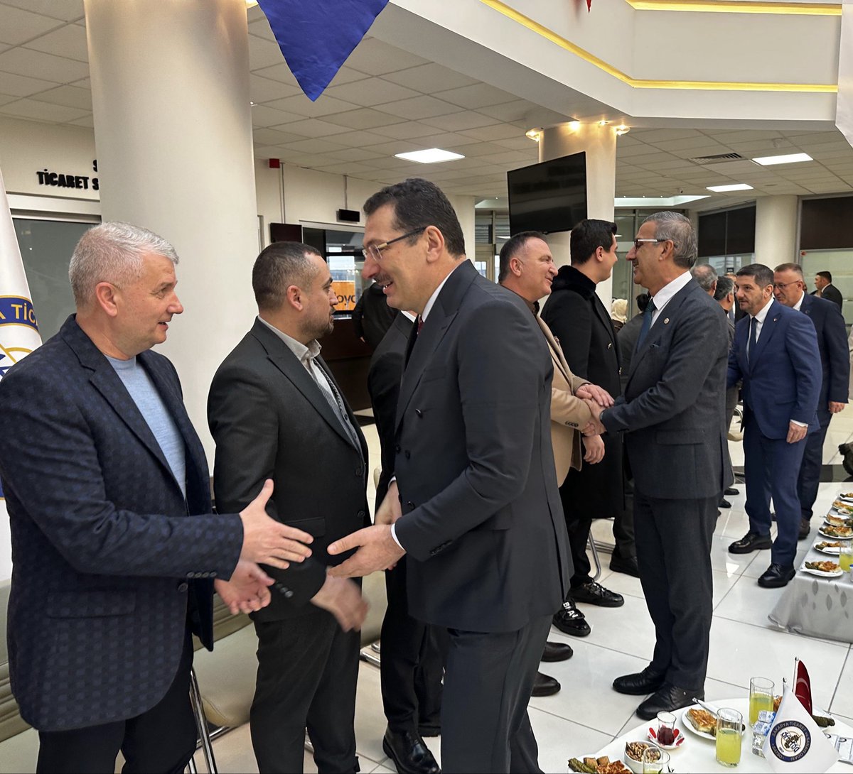 Lütfi Bayraktar tweet media