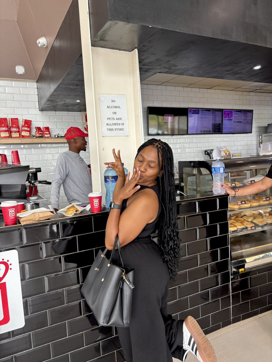 🌼Teteeelo🌼 tweet media