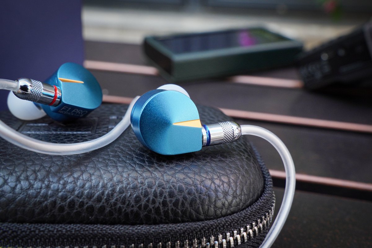 MoonHiFi tweet media