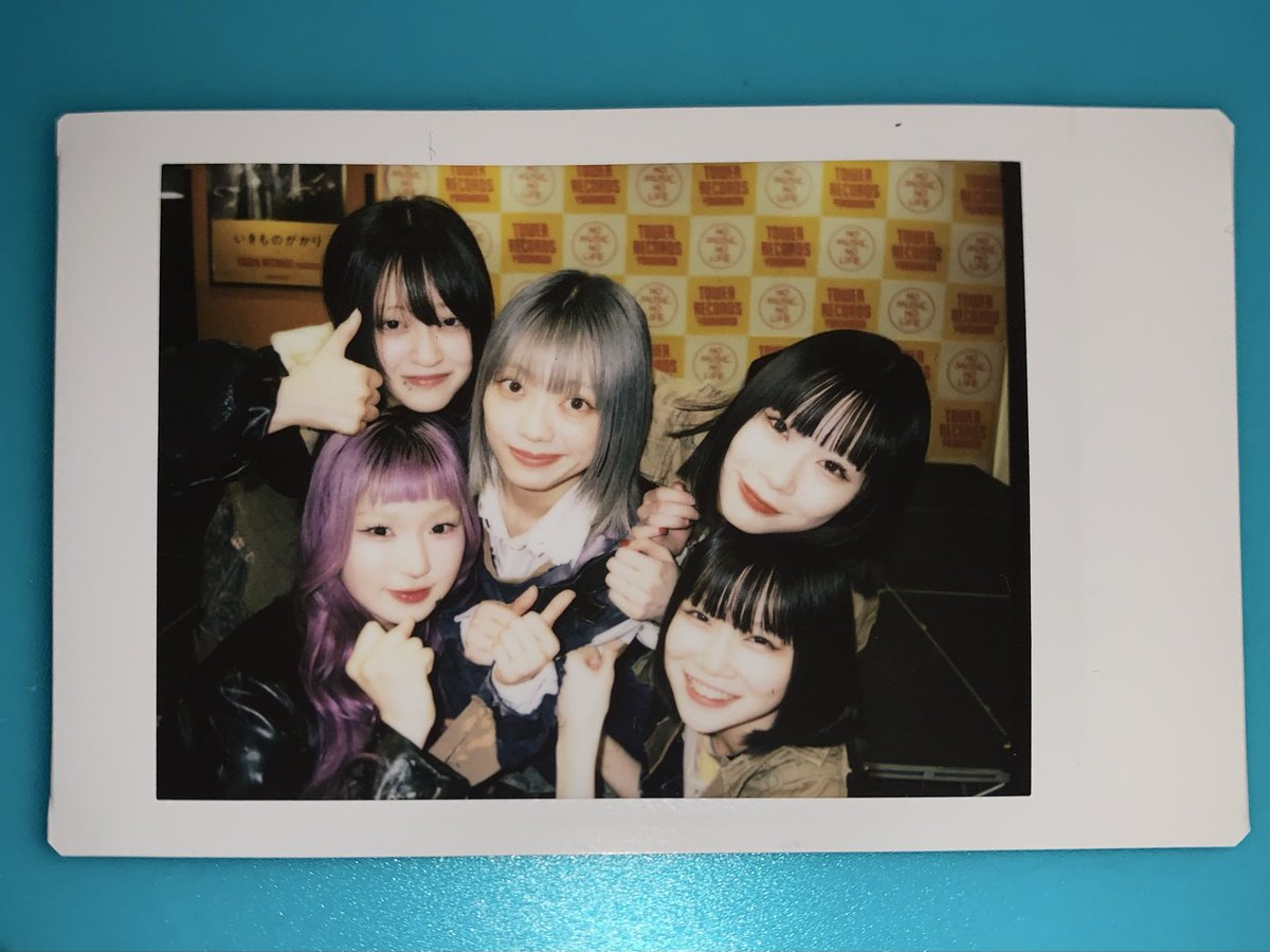 ナ前ナ以 tweet media