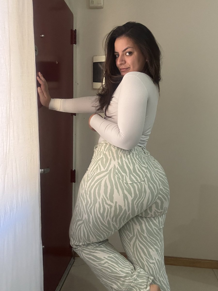 Chloé Curvy | 𐙚 ˚ tweet media