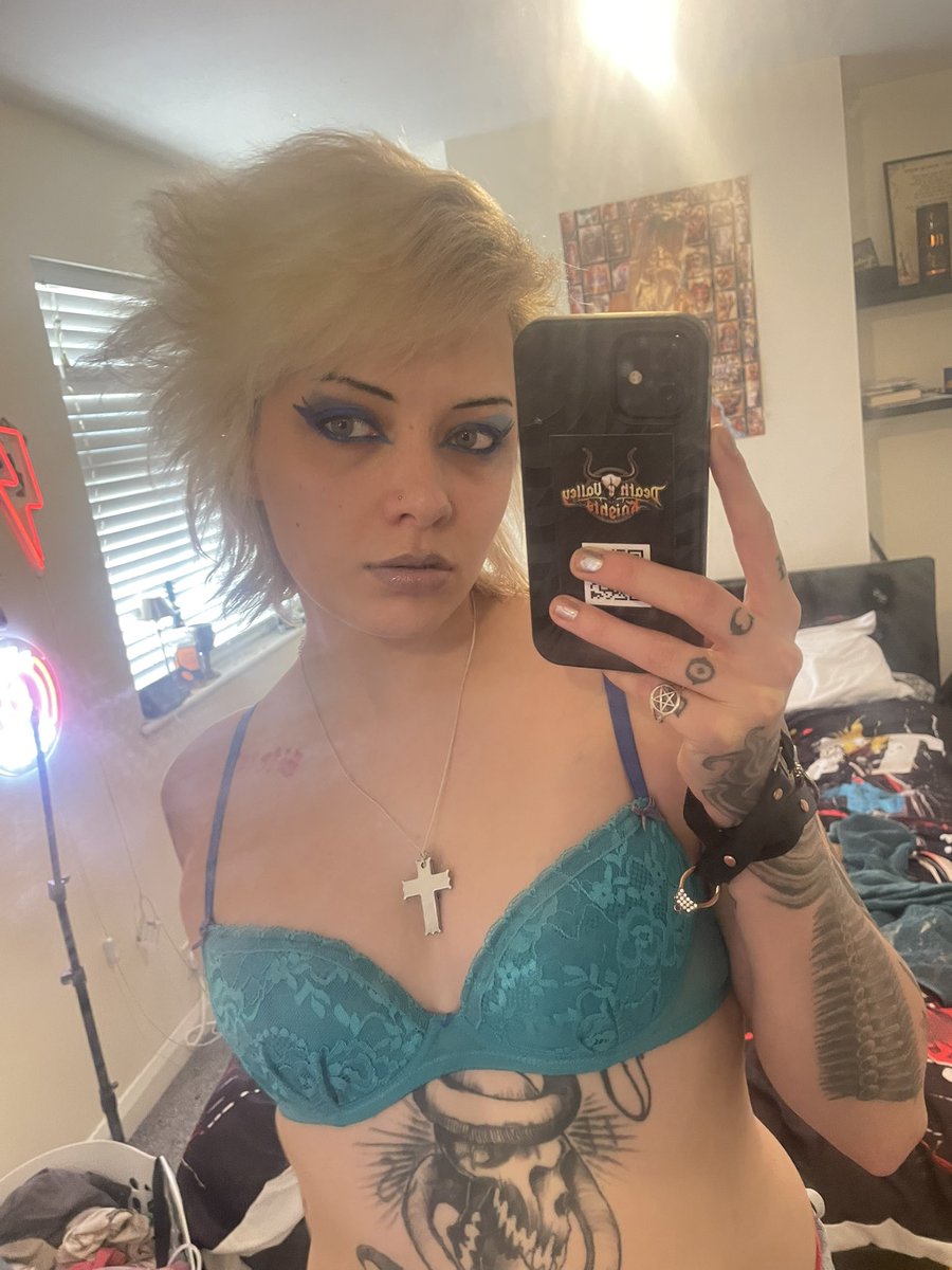 glitterqueen99⚡️ NSFW tweet media