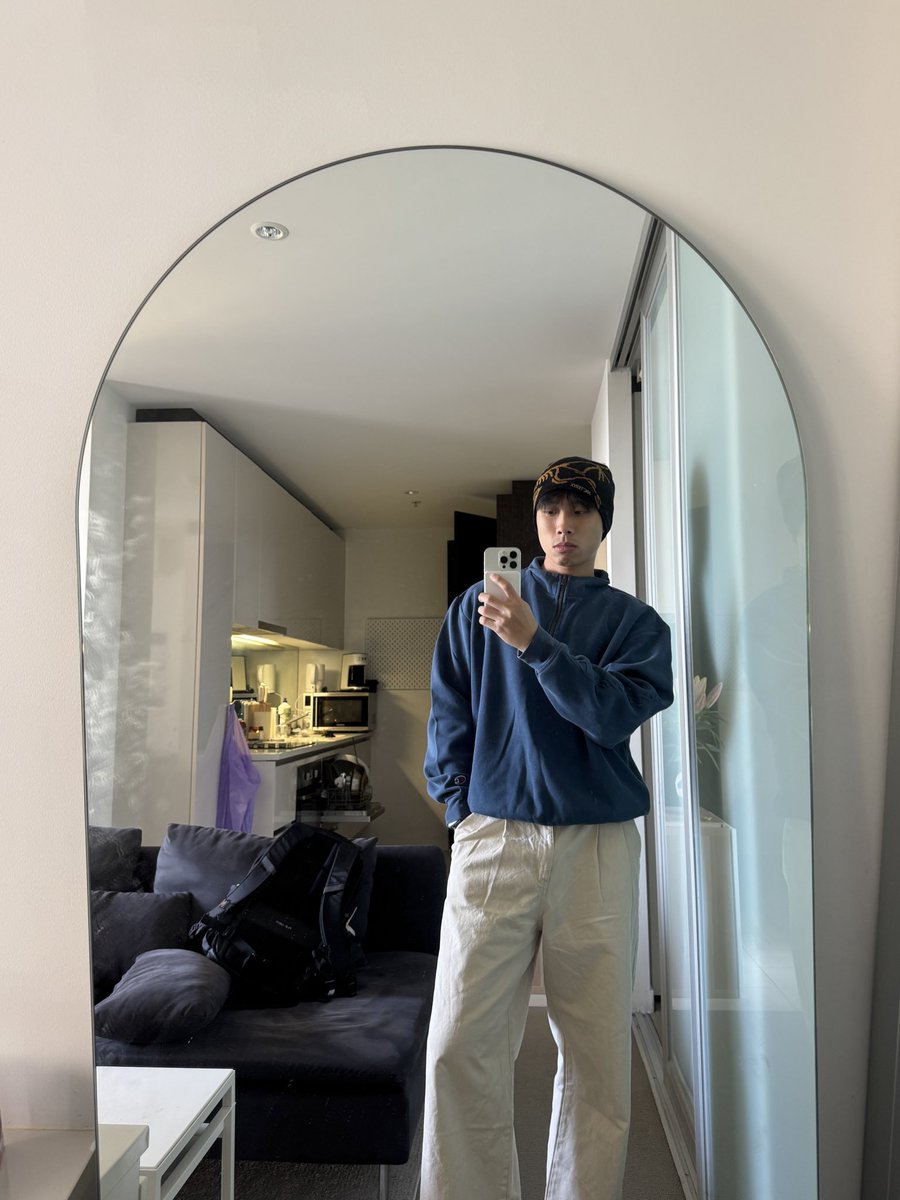 a colossal twat tweet media