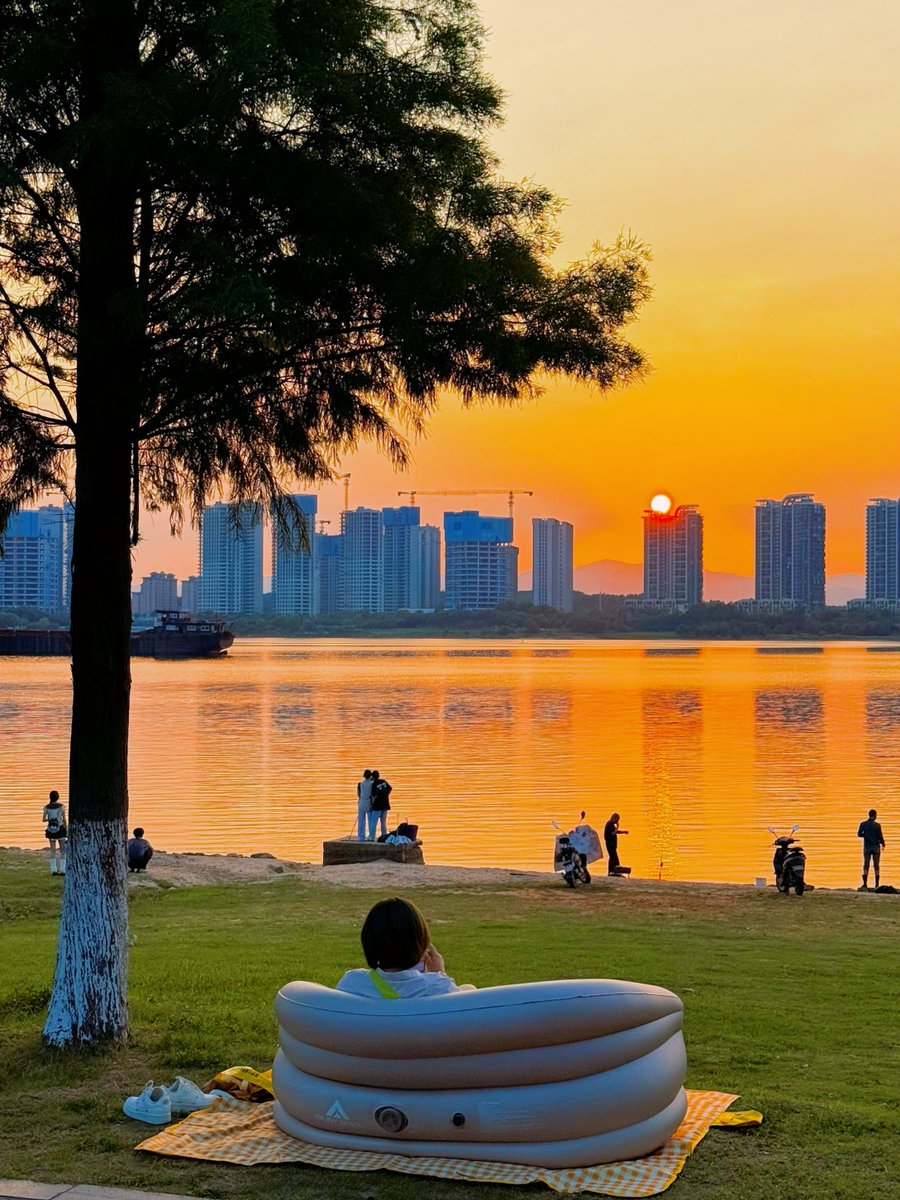 Super Downs tweet media