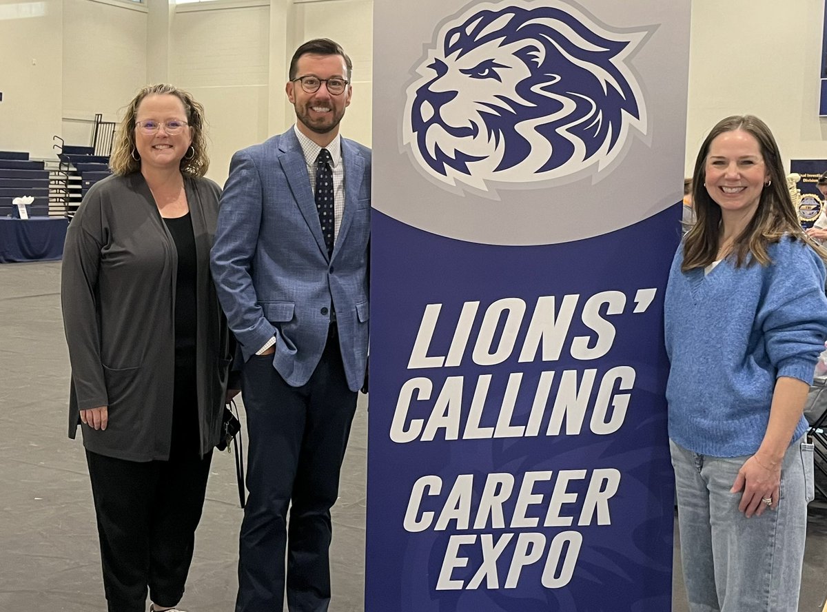 Dr. Derek Voiles tweet media