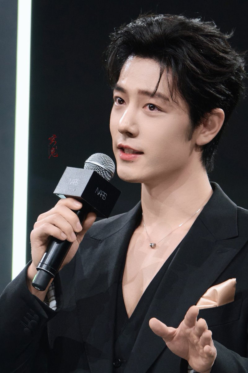 2026.03.20

Xiao Zhan at the NARS offline event

Cr. 玄兔·肖战
XIAO ZHAN NARS AESTHETIC 
#XiaoZhanNarsEvent26 #XiaoZhan #肖战