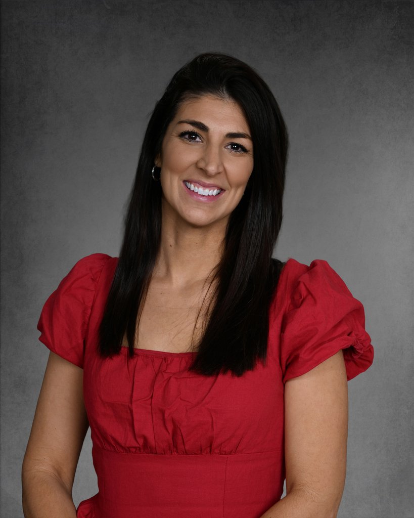 SCPS_MD's tweet photo. In early learning at Deal Island Elementary, Paige Stevens builds strong foundations for student success. A PreK-3 teacher &amp; 2026–2027 Somerset Teacher of the Year candidate, she champions early literacy &amp; partners with families through the Judy Center. https://t.co/E2uUh9MByN