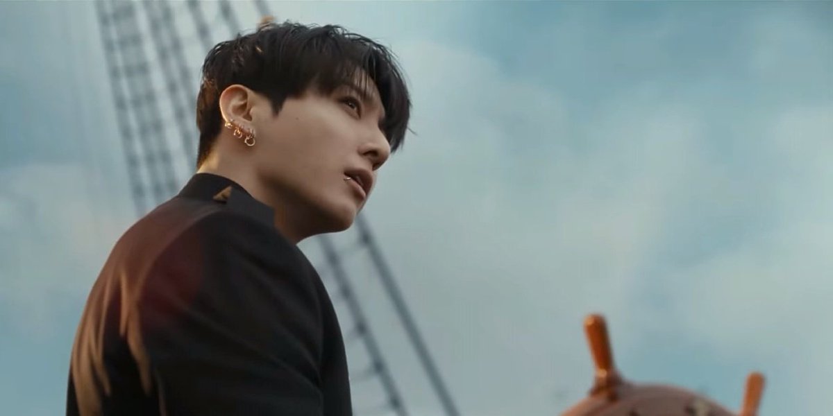 7 𝚁𝚎𝚊𝚜𝚘𝚗𝚜💜✨ tweet media