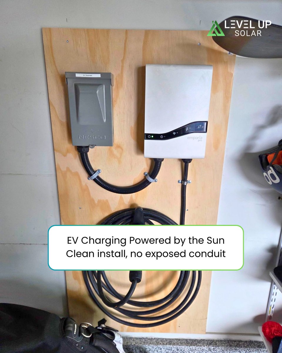 LevelUpSolar's tweet photo. We installed an Emporia Pro EV charger with hidden wiring for a clean look, and with rooftop solar coming, the homeowner will soon charge using solar power.

⚡ Level Up Solar
Calgary &amp; surrounding communities

#calgarysolar
#evchargerinstall
#emporiaev
#solarcharging https://t.co/7KqNO7hjvQ