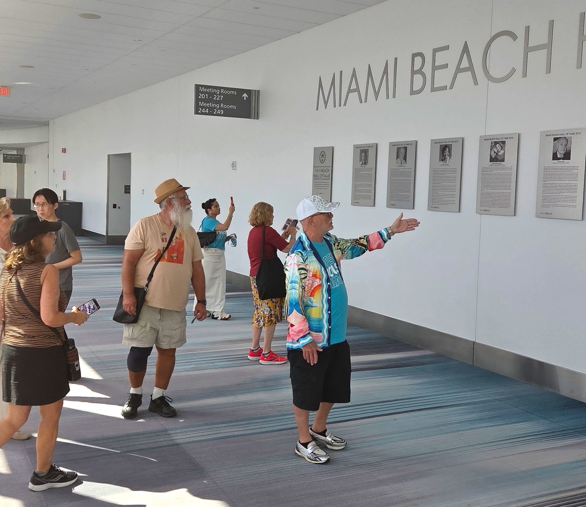 MiamiBeachConvCenter tweet media