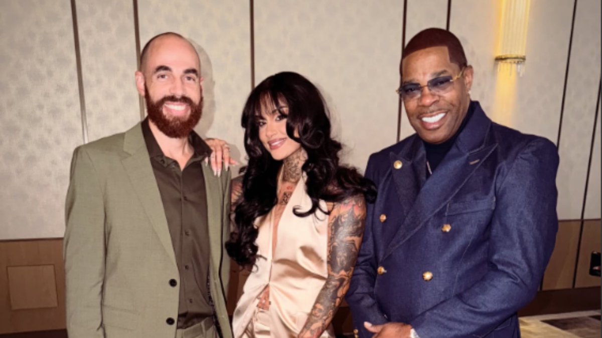 nezaccess's tweet image. Agnez Mo has recently become mutual with Noah Rakoski on Instagram. He’s the Head of West Coast Label Relations for YouTube Music at Google and a powerhouse executive in the music industry.

#AGNEZMO #Instagram #NezAccess ⚷