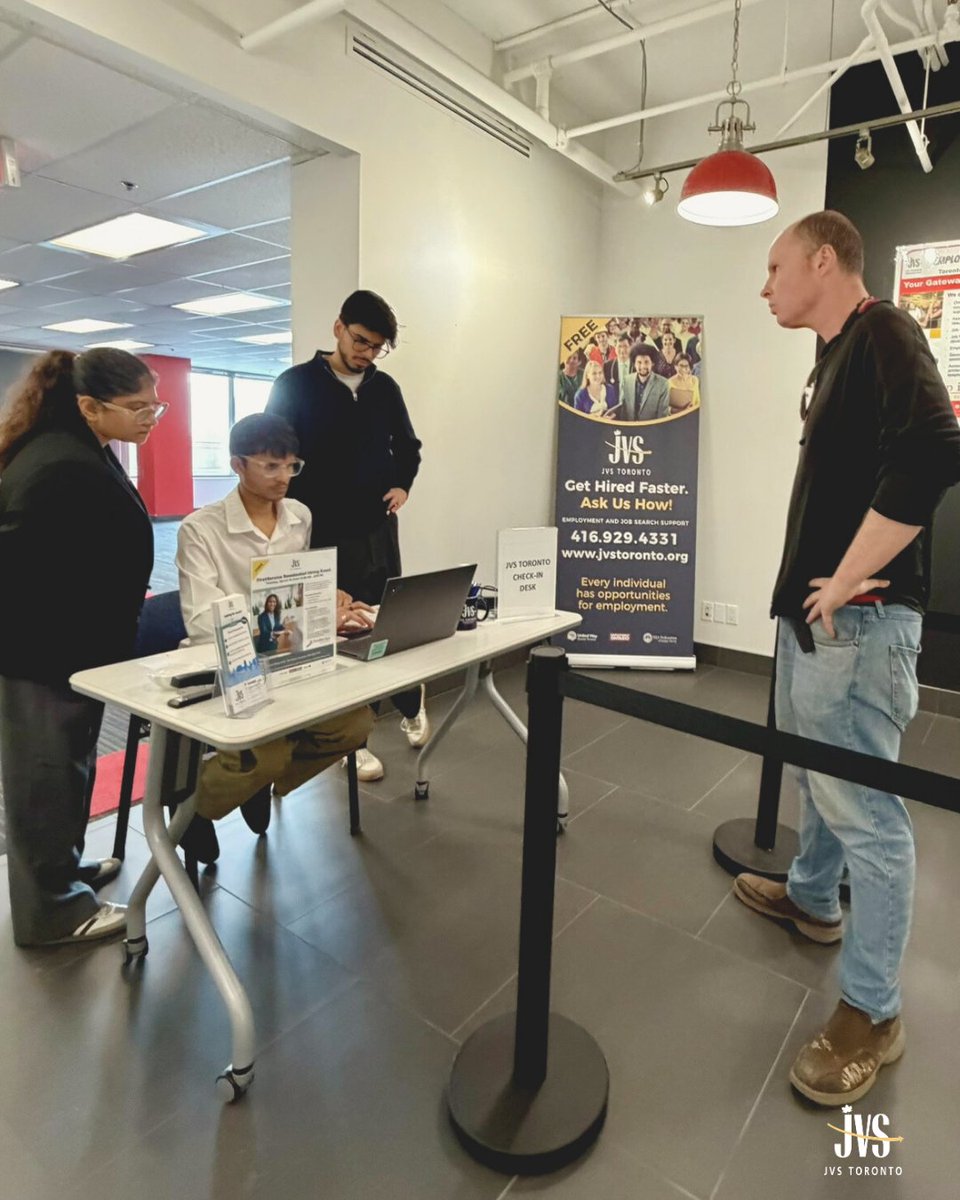 JVSToronto's tweet image. Last week, #FirstServiceResidential met with #jobseekers and conducted #interviews for #securityconcierge, #superintendent, and #cleaner positions. #ThankYou to everyone who attended! Check out our workshop calendar for upcoming events: jvstoronto.org/workshop-calen… #JVSToronto