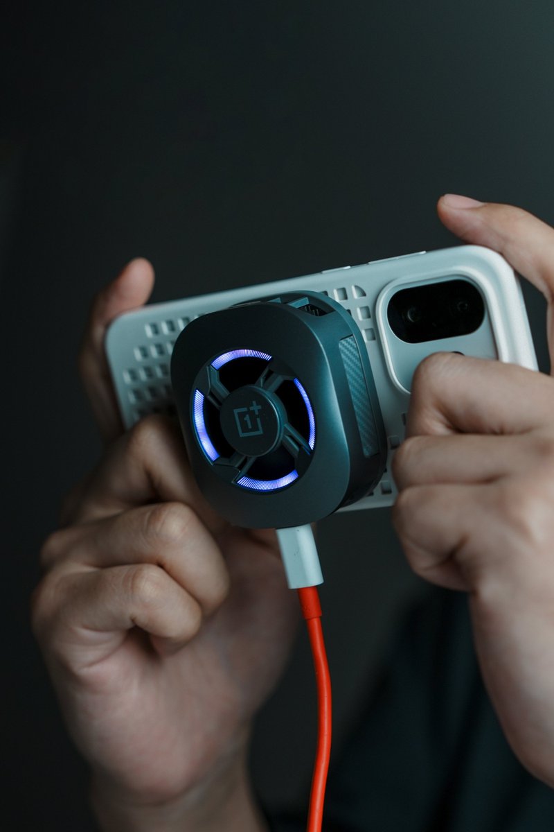 OnePlus Club tweet media