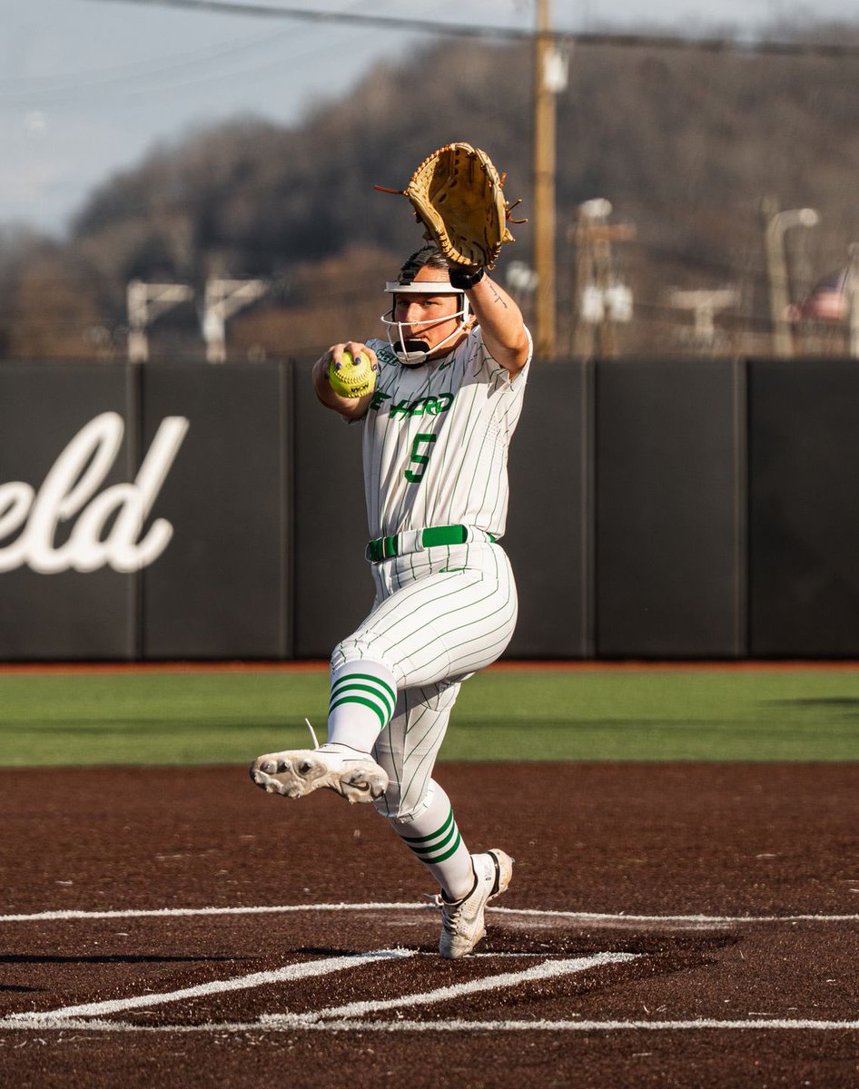 Marshall Softball tweet media