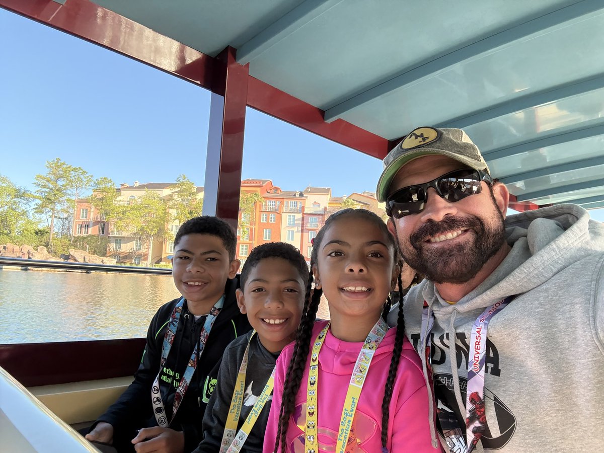 John Morning tweet media