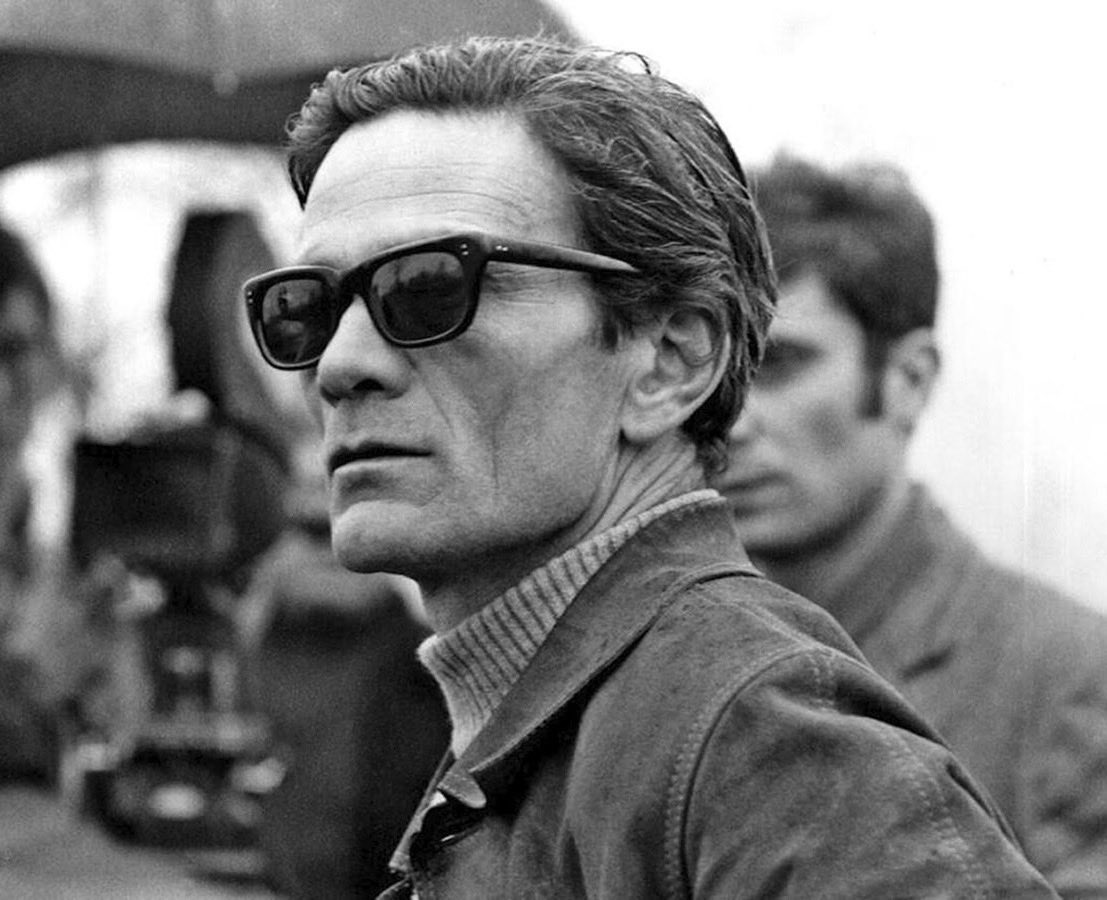 Medianoche en Comala tweet media