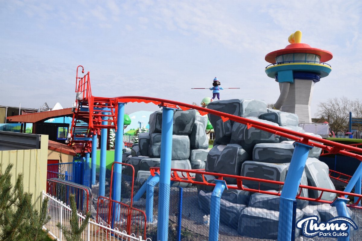 Theme Park Guide tweet media