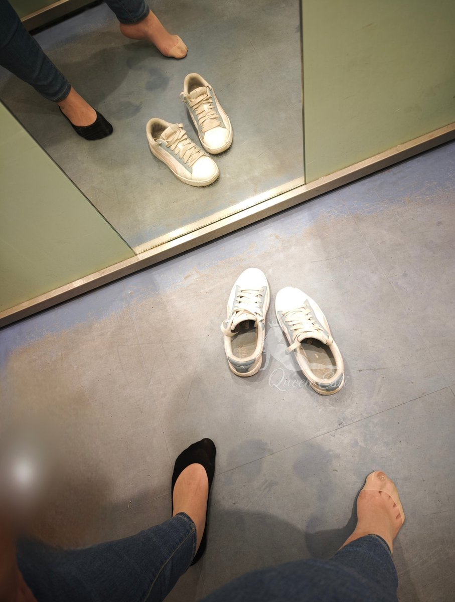 Queen Esti ♛ tweet media