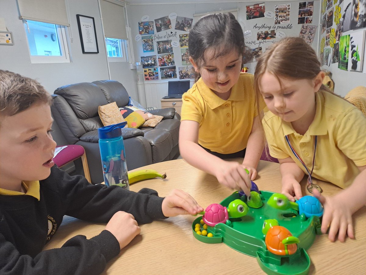 Christ the Redeemer tweet media