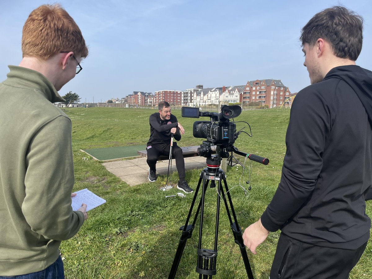 gerriebyrnescot's tweet photo. Gorgeous morning in the Fylde coast filming with our Ross and our ⁦@DanGP17_⁩ with ⁦@AFCFyldeFDN⁩ and their veterans. Inspiring to see what a difference the charity can make to lives. https://t.co/wSKtslST5k