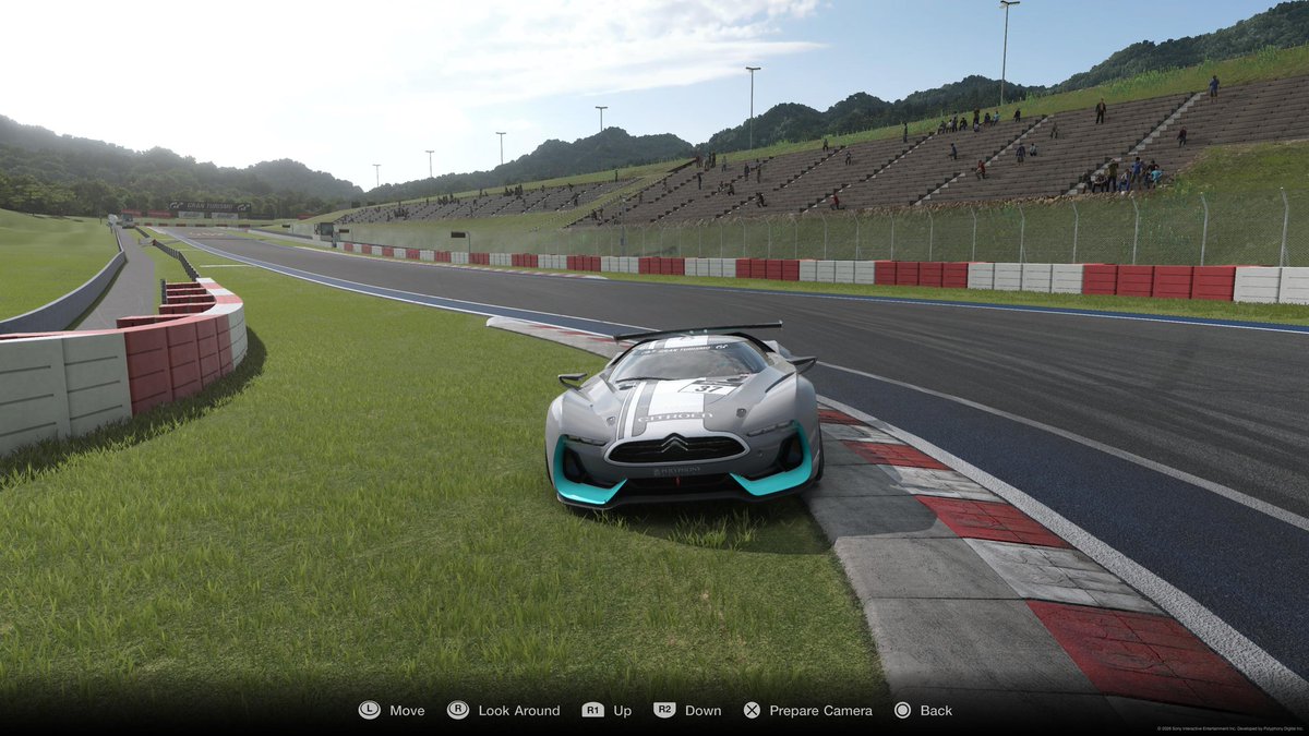 man with no name 🏳 tweet media