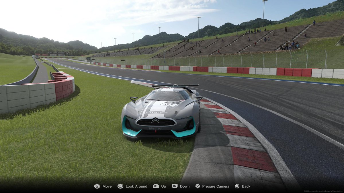 man with no name 🏳 tweet media