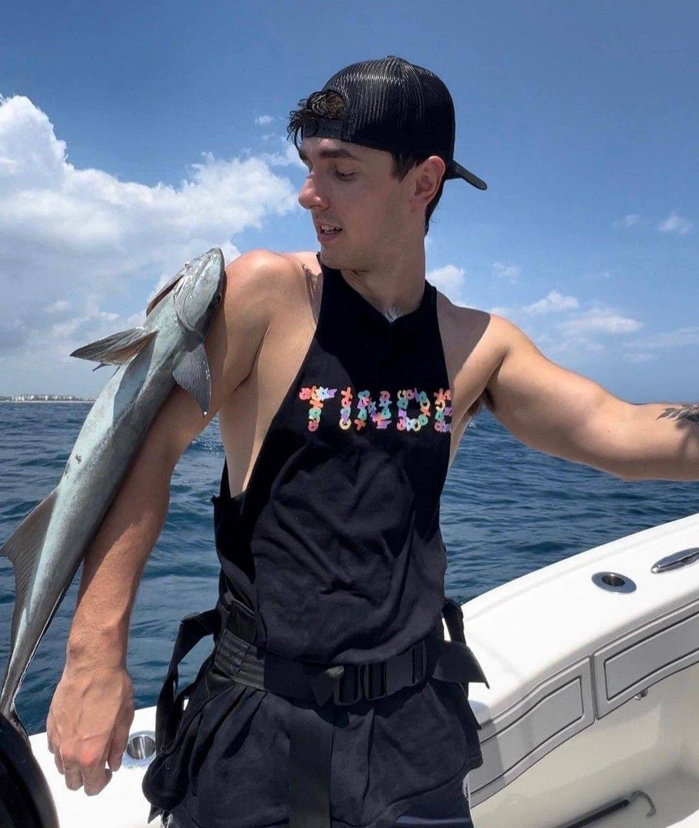 that goon guy tweet media