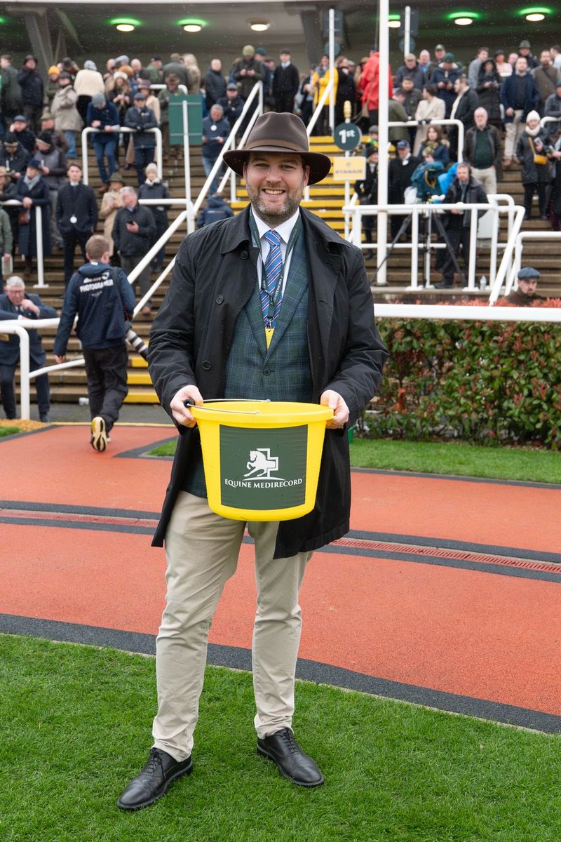 Equine MediRecord (EMR) tweet media