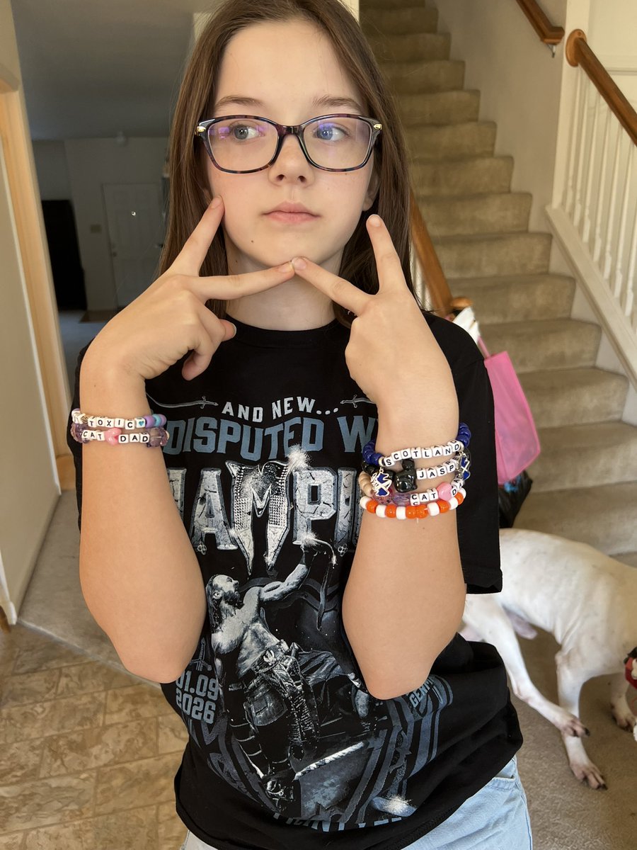 Cherry🍒Broken Dreams/Thee Redheaded Mama Claymore tweet media