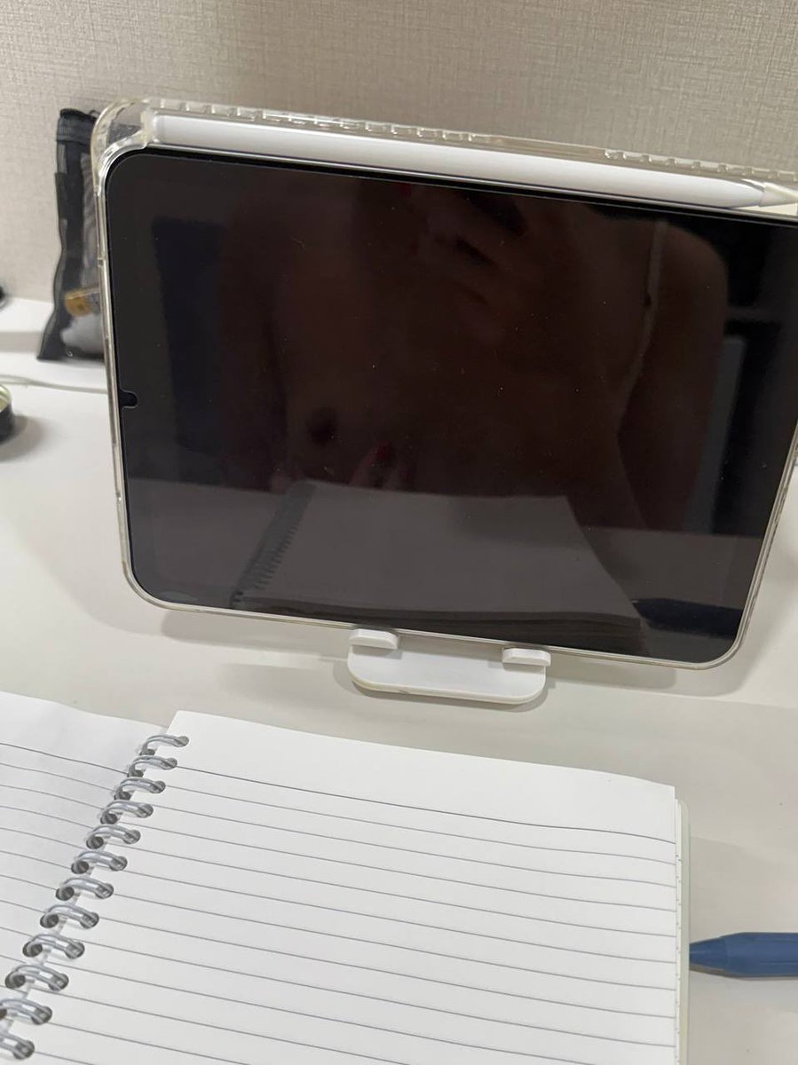 กาฟิว tweet media