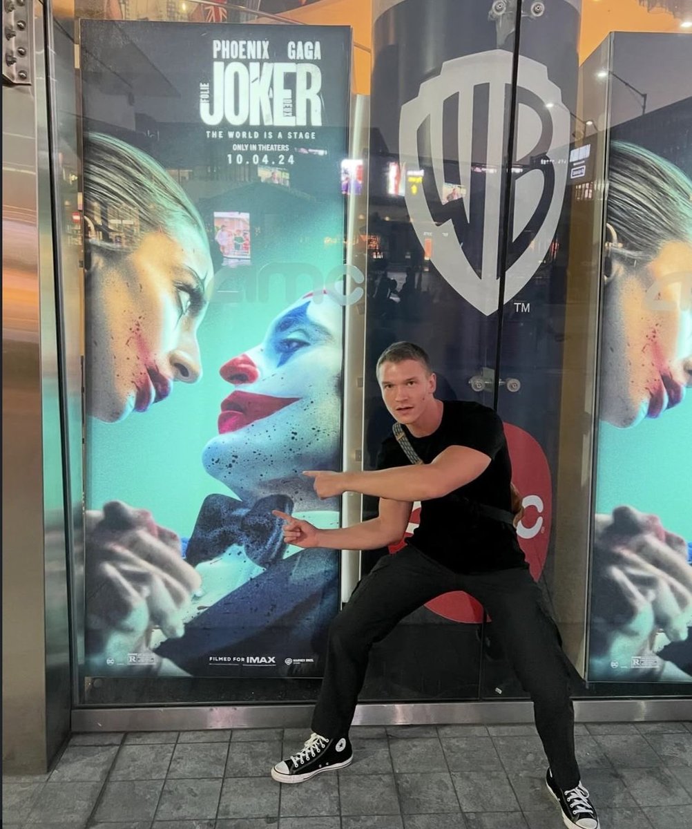 daily connor storrie (@dailyxconnor) on Twitter photo 