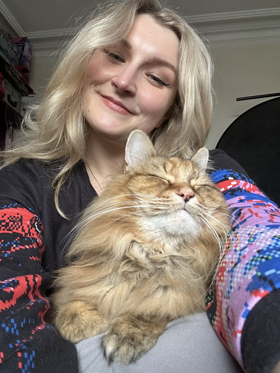 ChellyToms 🍃 tweet media