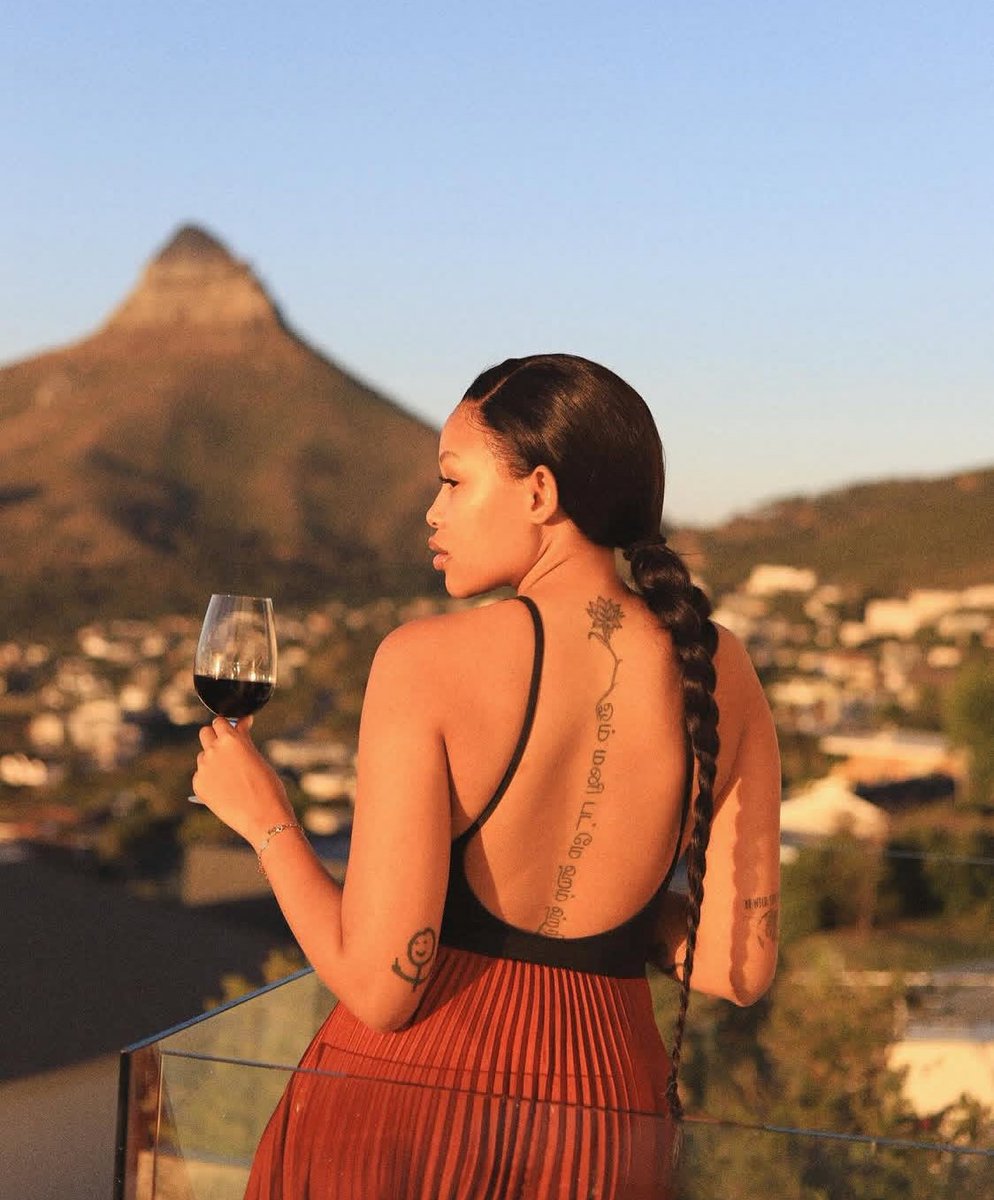 🦄Niggakazi tweet media