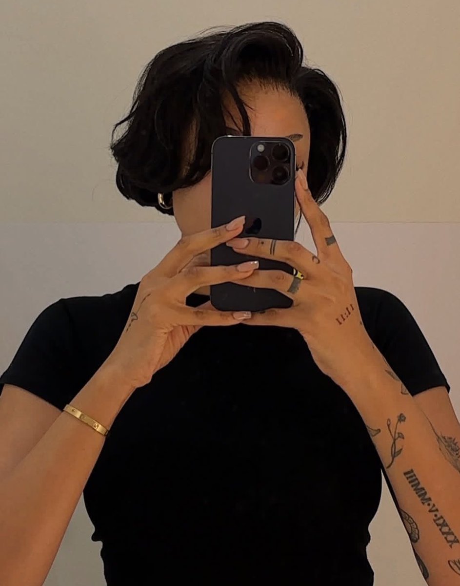 🦄Niggakazi tweet media