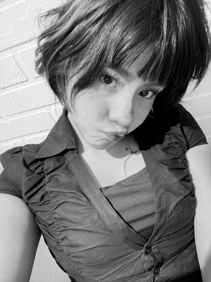 99nuevenueve99's tweet image. me voy ir a tatuar #emocion