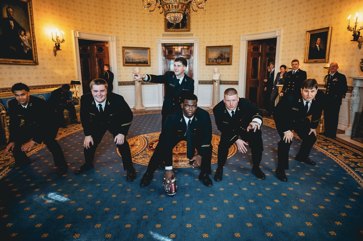 Coach Jay Guillermo tweet media