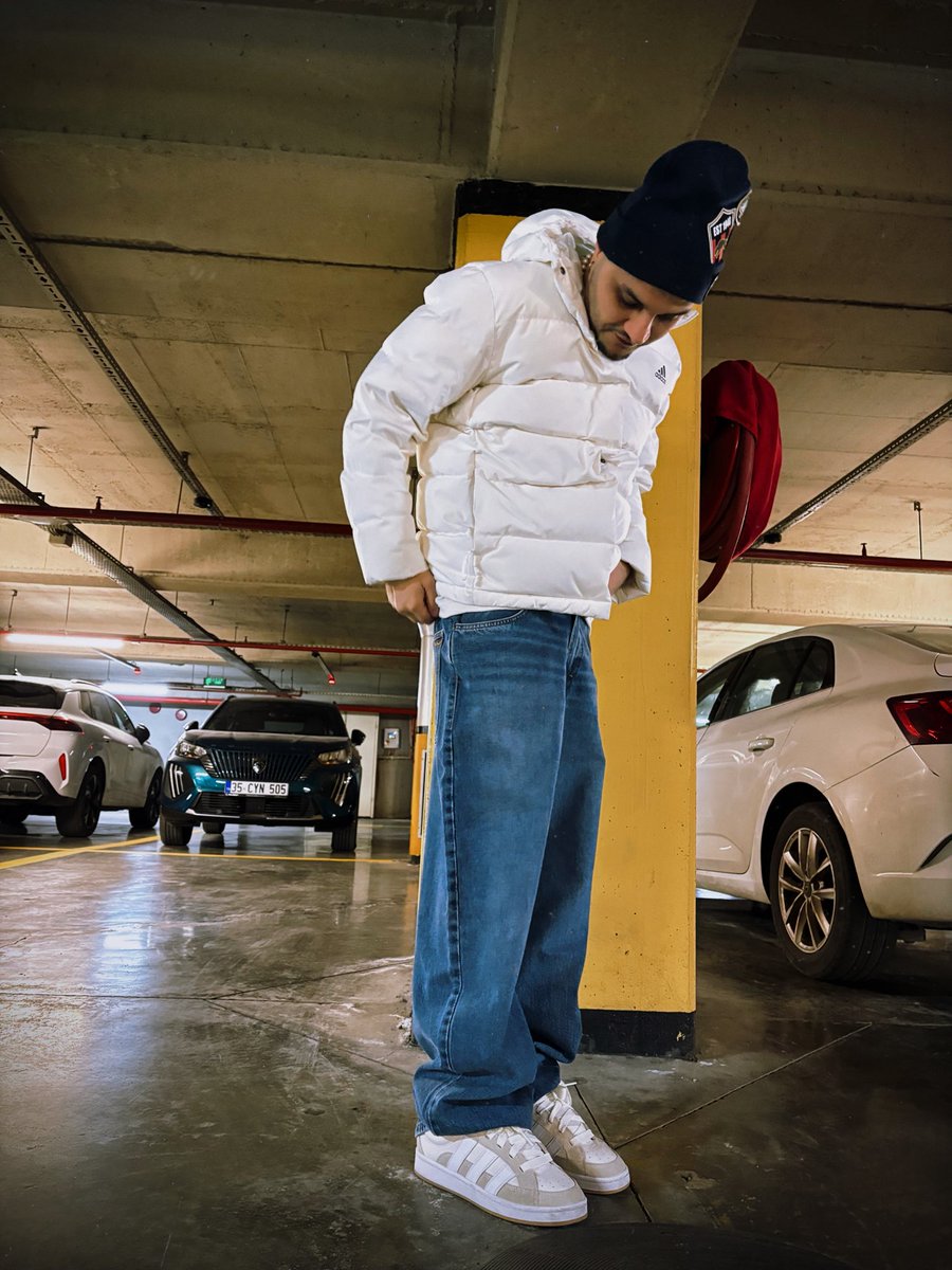 Young Bego tweet media