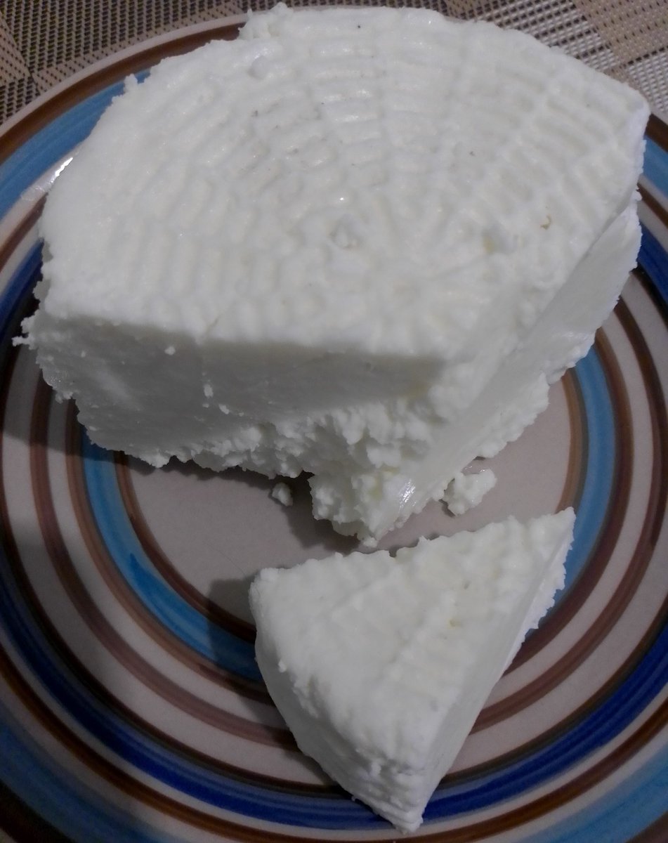 Півторачка tweet media